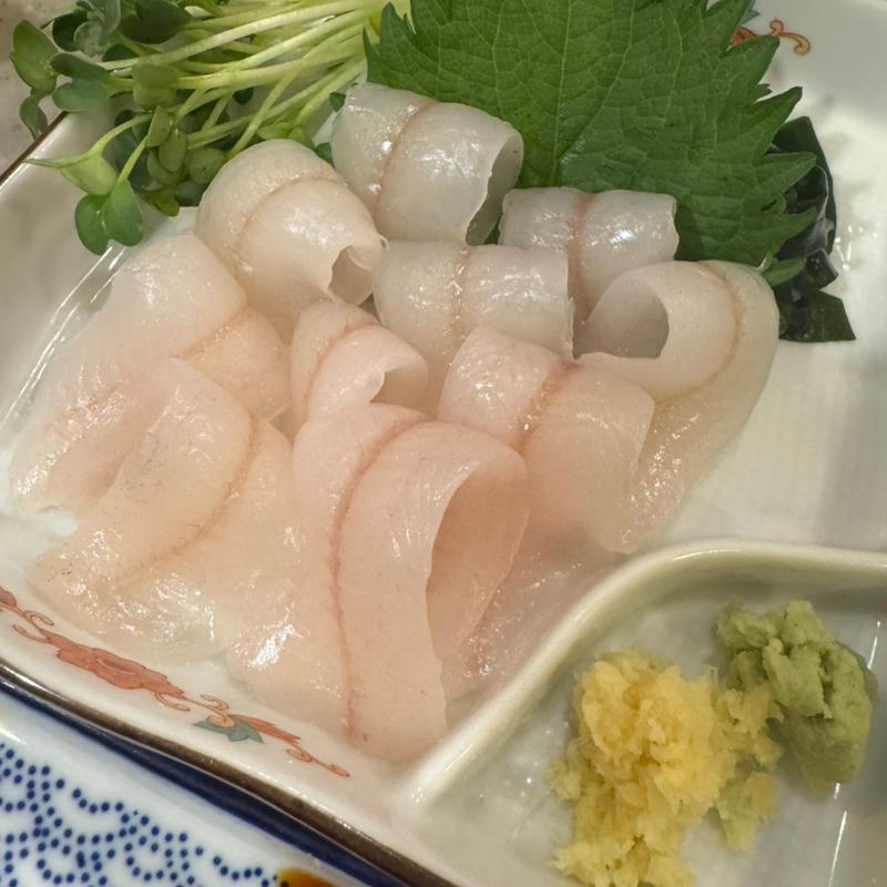 答志島キスの刺身(とりさだ)