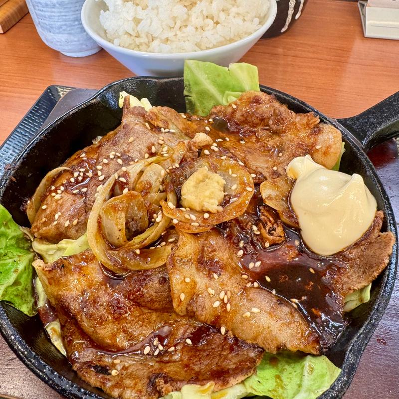 生姜焼き定食(からやま 茨木耳原店)