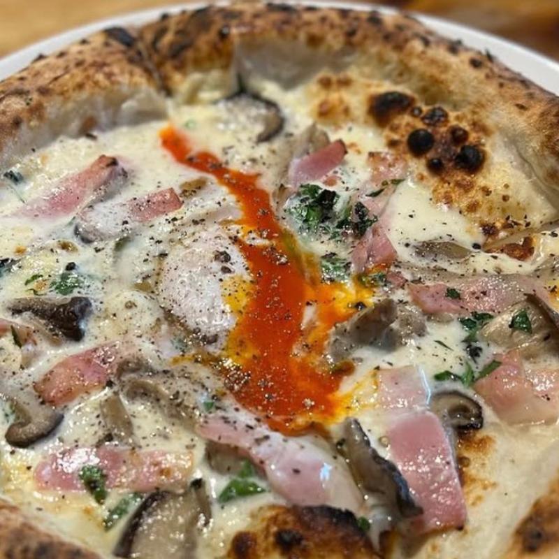 パンチェッタと半熟玉子(ガレリア 梅田)