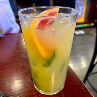 パイナップルモヒート(HUB 仙台名掛丁店 )