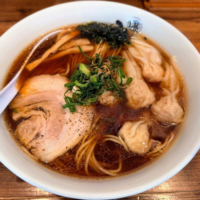 醤油わんたん麺(ひるがお 大岡山店)