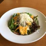 カリカリチェダーのシーザーサラダ