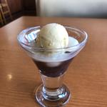 ランチ 白玉クリームあずき