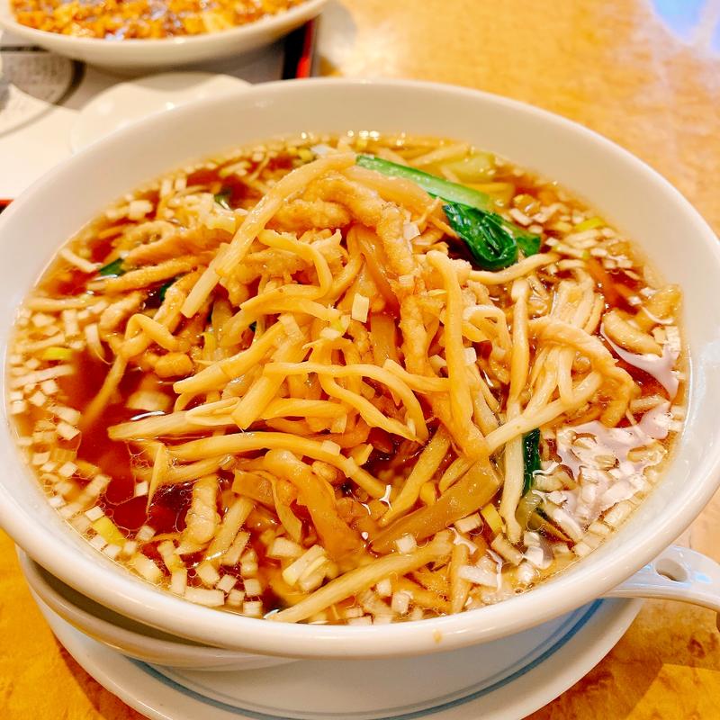 豚肉とザーサイ入スープそば(四川飯店 村上 )