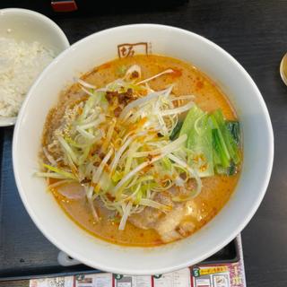 濃厚ごま味噌ラーメン(喜多方ラーメン坂内 川崎東田店)