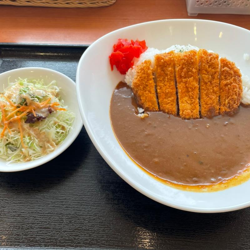 カツカレー(レストラン ビーズ)