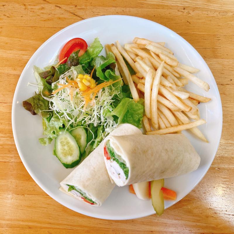 ラップセット（チキンシーザー）(CAFE&BAR ELK)