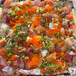 海鮮ちらし寿司(スーパーセンタートライアル三股店)
