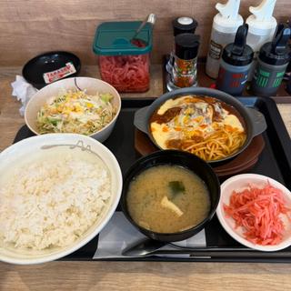 ナポリタン炙りチーズハンバーグ定食　大盛(松屋 足立保塚店 )