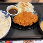 味噌ロースカツ定食(松屋 高知南御座店)