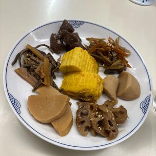 煮付け定食(米抜き)(割烹 志津 )