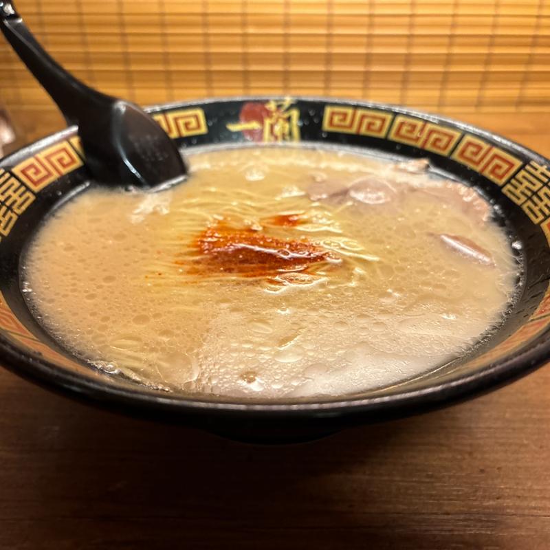ラーメン(一蘭 那覇国際通り店)