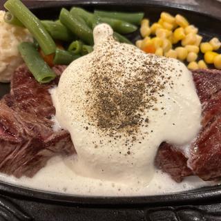 ガーリックバターステーキ