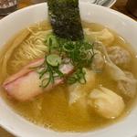 特製ワンタン麺ハーフ（白だし）(支那そば大和)