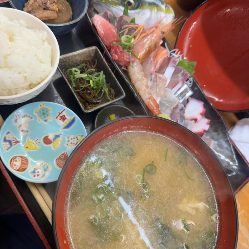 刺し身13種類(刺し身DX定食)(和処魚笑〜ととえ〜)