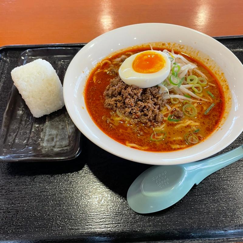 担々麺(レストラン ビーズ)