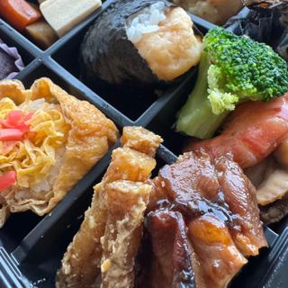 彩り弁当(ラ・ディッシュ 大橋店 )