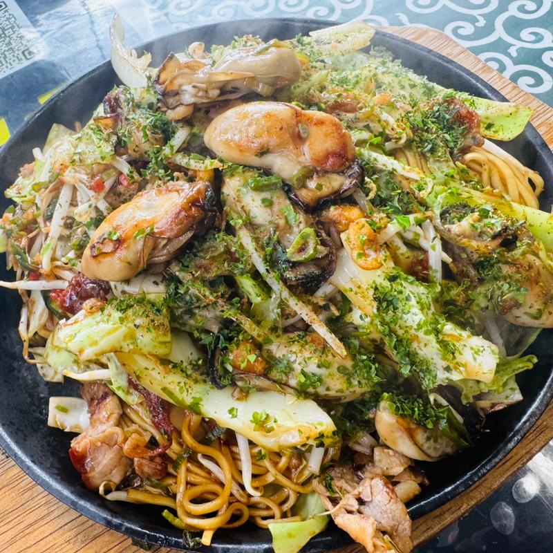 カキ焼きそば(ひろし食堂)