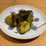 自家製なめたけとアボカドのわさび焼き海苔和え(新橋 日本酒 おだしと、おさけ。すずめ)