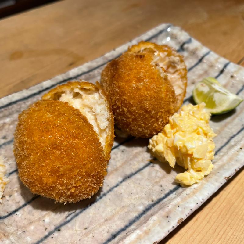 ほぼ蟹　カニのクリームコロッケ(新橋 日本酒 おだしと、おさけ。すずめ)