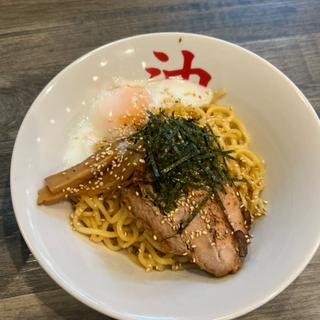 半熟卵入り油そば(油そば 松風 三国ヶ丘店)