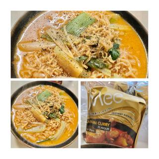 Mee(マッサマンカレーフレーバー・インスタントラーメン)