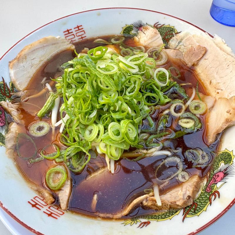 ブラックラーメン(ラーメンさかもと)