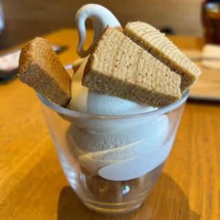 しょうゆバウムサンデー(金笛しょうゆパーク)