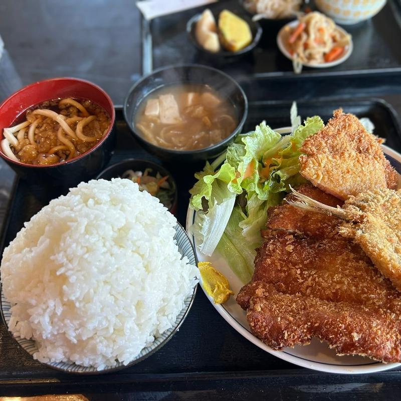 ミックスフライ定食(古都)