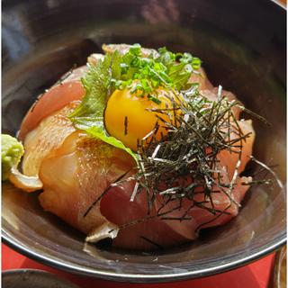 6種盛り漬け丼B(まさかり丸)