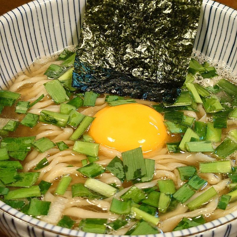 ニラ玉煮干しそば(CLAM & BONITO 貝節麺 raik)
