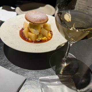 洋梨のミルフィーユ(PRÈS)