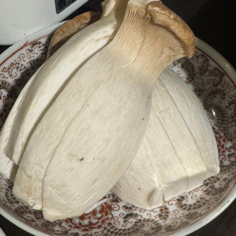 エリンギ(あかね亭 焼肉部)