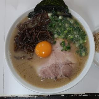 月見塩豚骨らーめん(ぶたまるき)