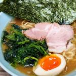 本店ラーメン並(武蔵家 中野本店)