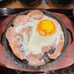 朝ぶたばら目玉焼き定食ご飯大盛