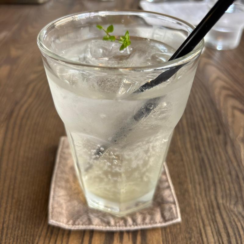 オーガニックエルダーフラワーソーダ(喫茶オンジュ)