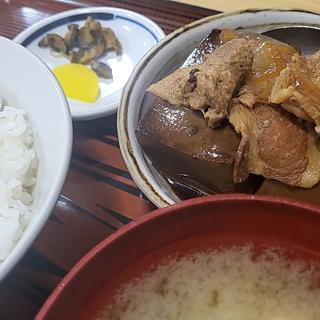 肉豆腐定食