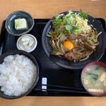 スタミナレバニラ定食