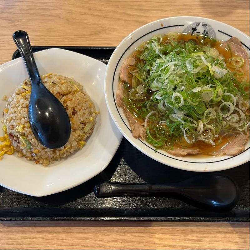 京都九条醤油ラーメン+半チャーハン(麺屋たけ井 貝塚店)