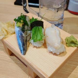 いわし・芽ネギ・つぶ貝