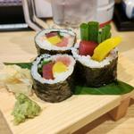 ザ・とろたく巻き(ハーフ)(町鮨とろたく 上大岡店)