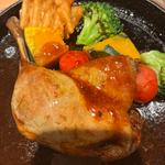 合鴨コンフィのエビスビール煮込み