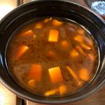 赤だしなめこ汁