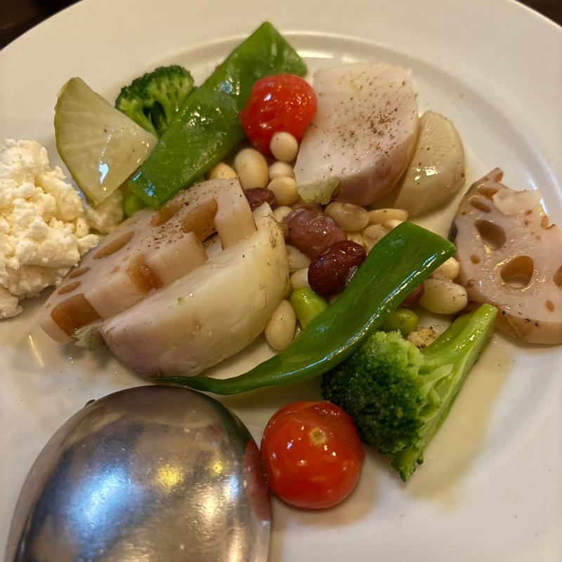 温野菜盛り合わせリコッタチーズ添え(イルピッツァイオーロ)