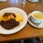 ハヤシソースのオムライスS (サラダお味コーンスープ、ドリンクセット)(みるくカフェ )