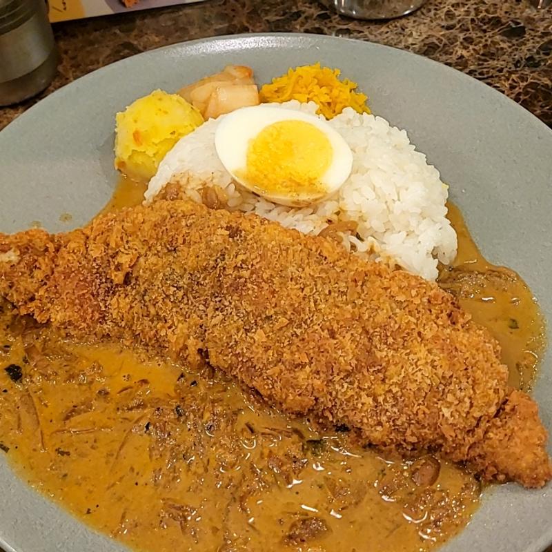 フィッシュカレー(FISH 丸の内店)