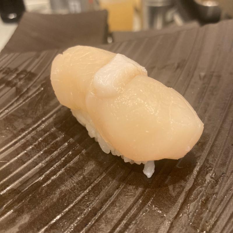 ホタテ(立喰い寿司ABURI百貫 ペリエ海浜幕張店)