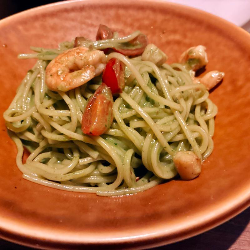 海老と貝柱、フレッシュトマトのジェノバソース(PISOLA 茨木真砂店)