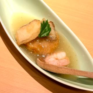 懐石　楓　揚銀鱈、海老、れん根蒸 山葵餡(味三昧 中村橋本店)